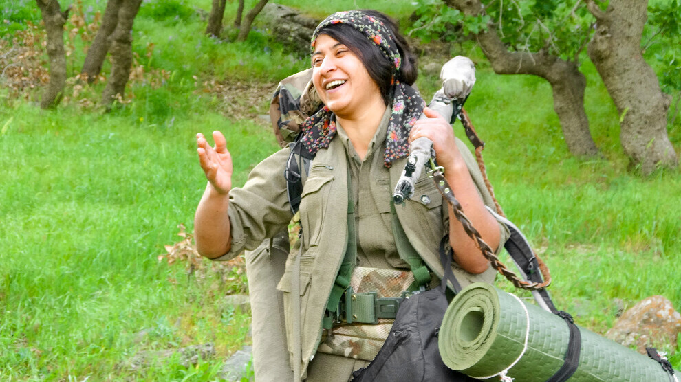 ANF | YRK announces the death of HPJ guerrilla Ruken Jiyan from Rojava